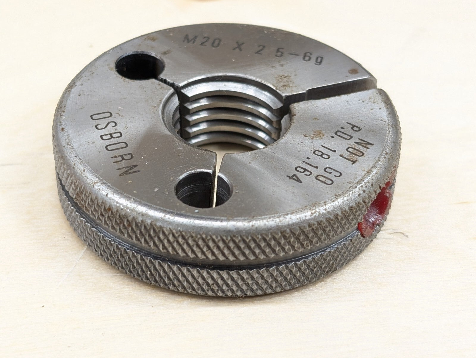 OSBORN UK DIE M20x2.5 Threading NOS M8245G3 13592 13593 60GJ45 60GJ44 A 18.164