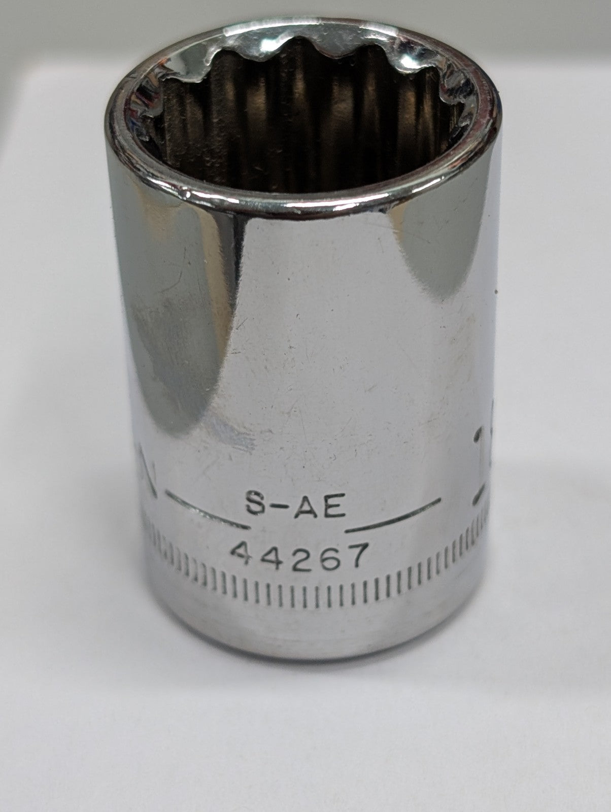 Craftsman Socket 18mm Metric  Shallow 12 Point 1/2" Drive 44267