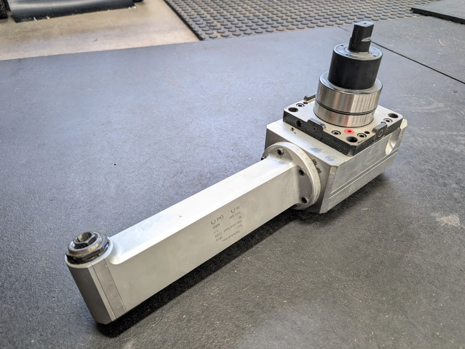 Alberti T90-1.5 Parallel Offset Angle Head R=250 Smart Change ER16 CNC Milling