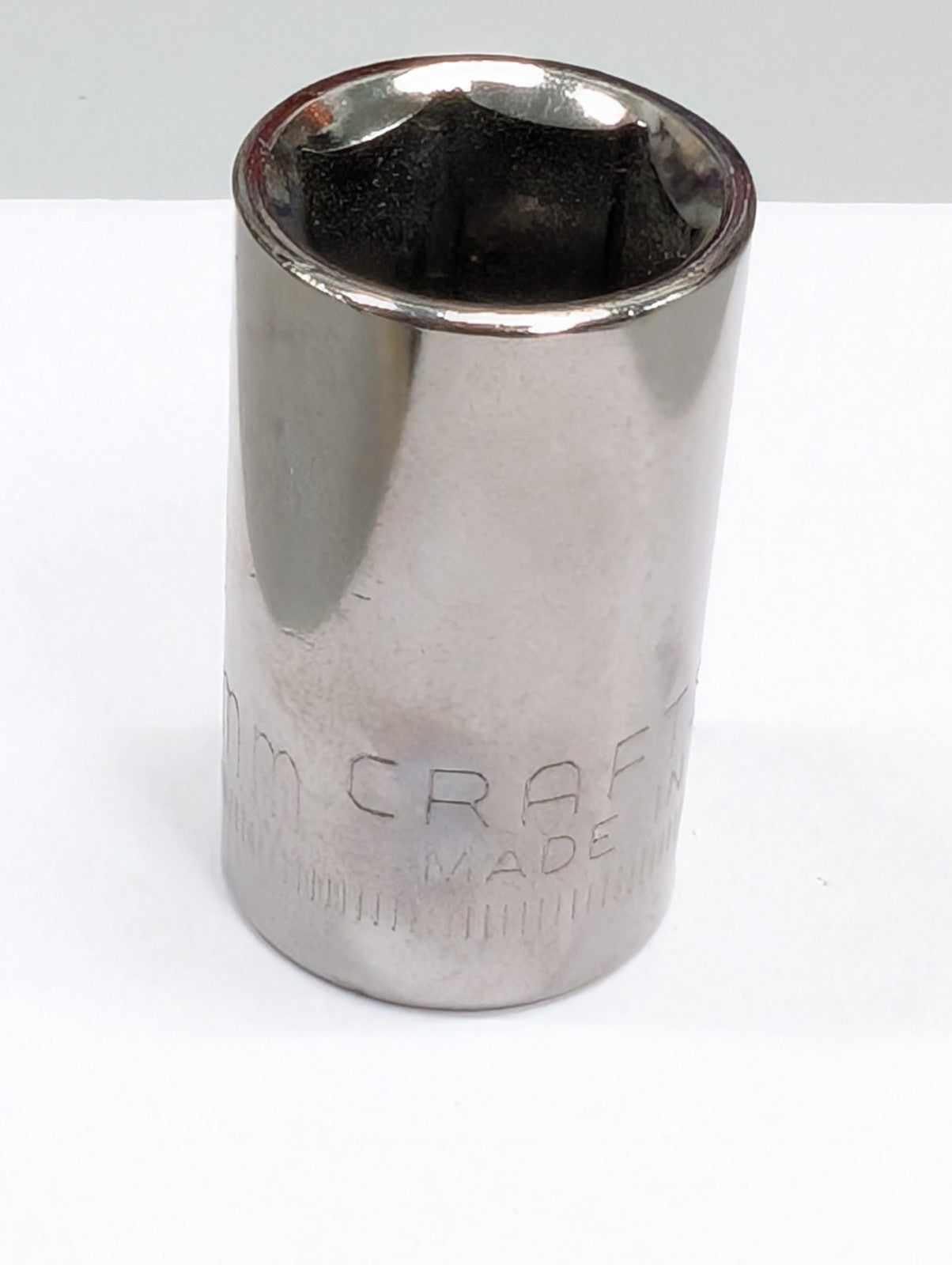 Craftsman USA Socket 17mm Metric  Shallow 12 Point 1/2" Drive 44257 G1