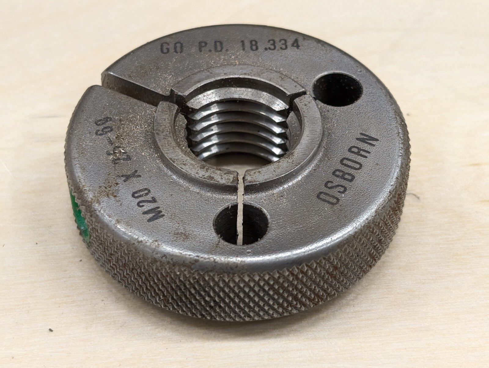 OSBORN UK DIE M20x2.5 Threading NOS M8245G3 18.334 13592 13593 60GJ45 60GJ44 B