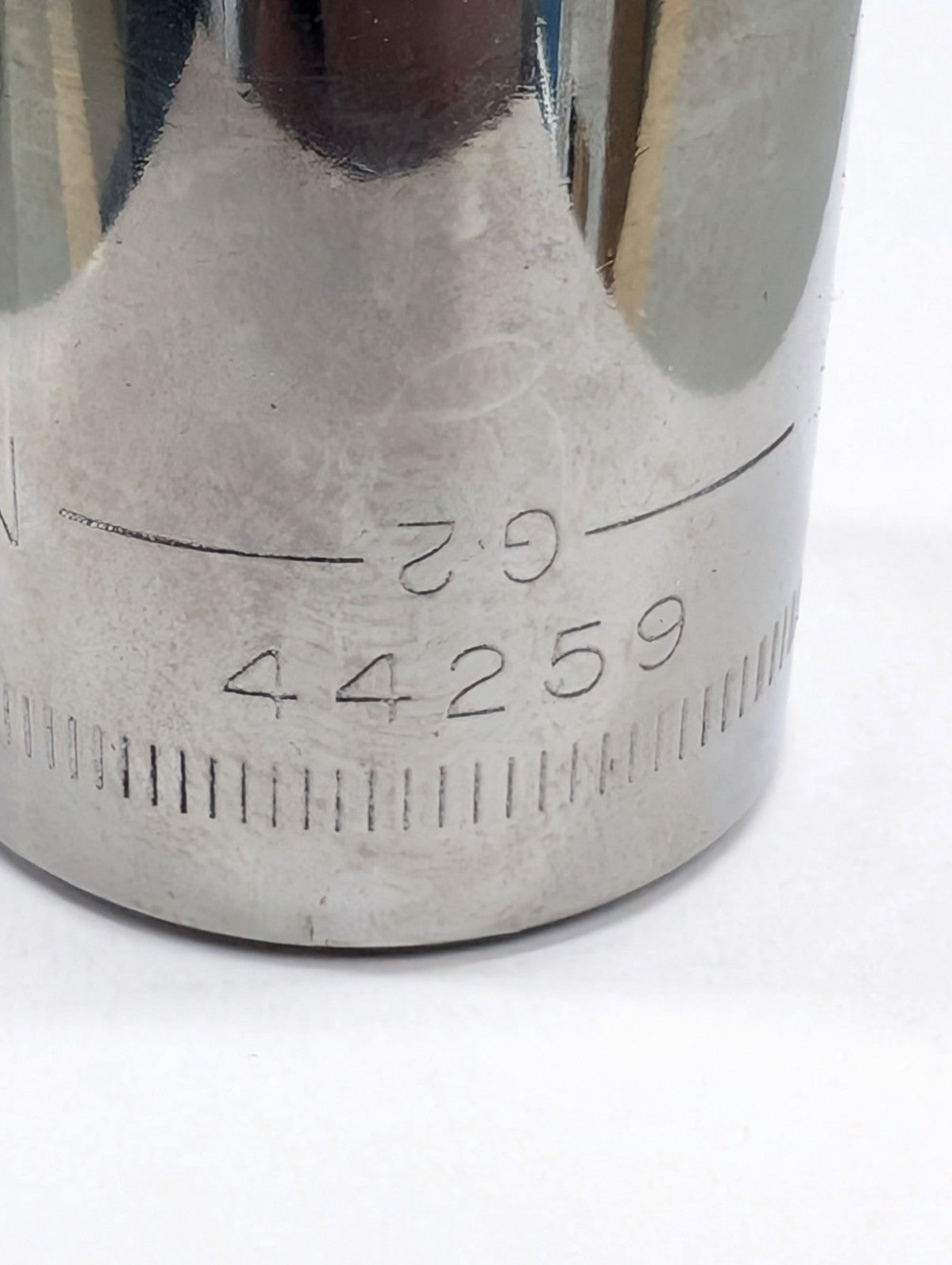 Craftsman USA Socket 19mm Metric  Shallow 6 Point 1/2" Drive 44259 G2