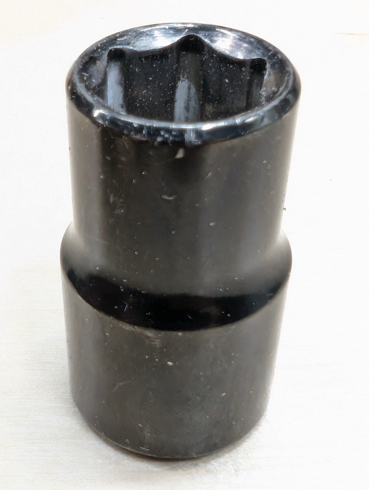 Husky Pro Black Chrome Socket 1/2" SAE 24016P Shallow 6 Point 1/2" Drive