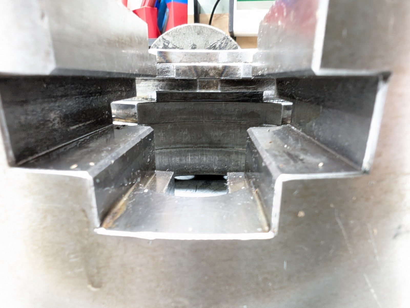 KITAGAWA B-10 CNC LATHE 10" 3 JAW Hydraulic POWER CHUCK Replaced By B-210