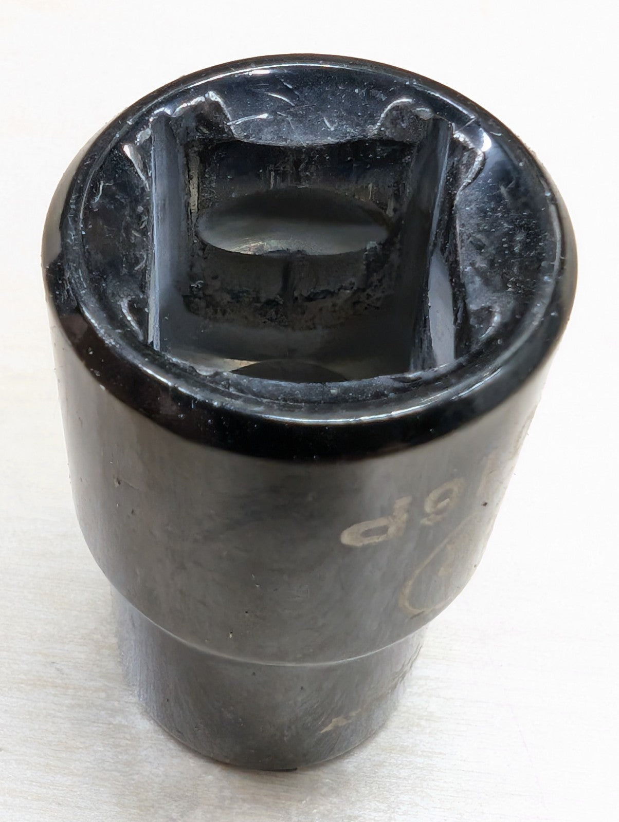 Husky Pro Black Chrome Socket 1/2" SAE 24016P Shallow 6 Point 1/2" Drive